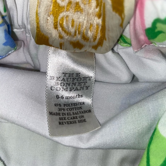 Tbbc size 0/6 Marietta Morning Glory sunsuit with H mono.  Excellent condition - Picture 5 of 7